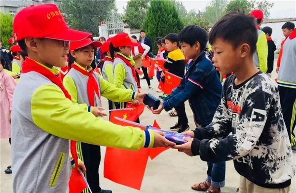 CA88集团希望书屋援建，托起山区学子梦想5.jpg