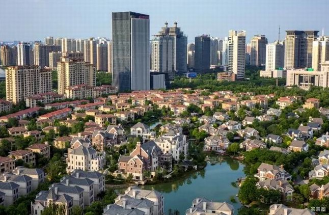 国宝花园 | 城央藏墅 ，一生一遇